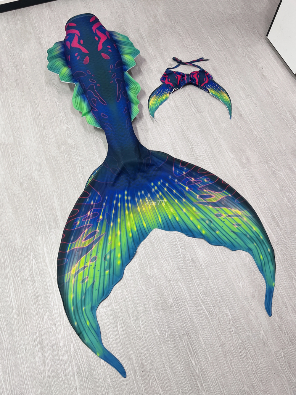 Aquarium & Marine Museum Ums - New Adult Mermaid Tail Fish Tail